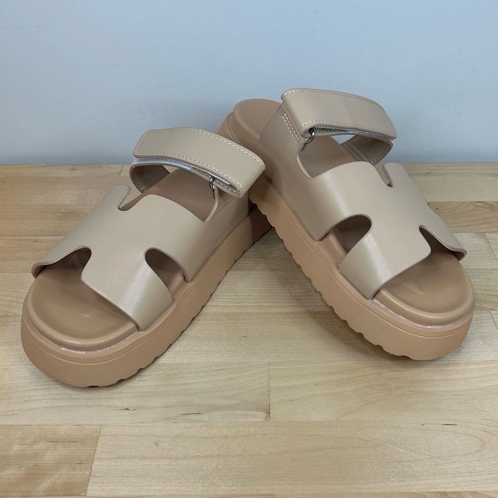 Nude Chunky Platform Slide Sandals Size 7.5 Cutout Comfort Slides